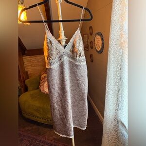 Vintage Y2K Secret Treasures Slip Dress! Women's Small.